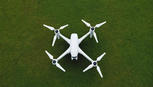 Top 2024 drone picks: essential choices for tech enthusiasts